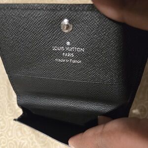 AUTH LOUIS VUITTON Black Anvelope Carte de Visite Taiga Card Case